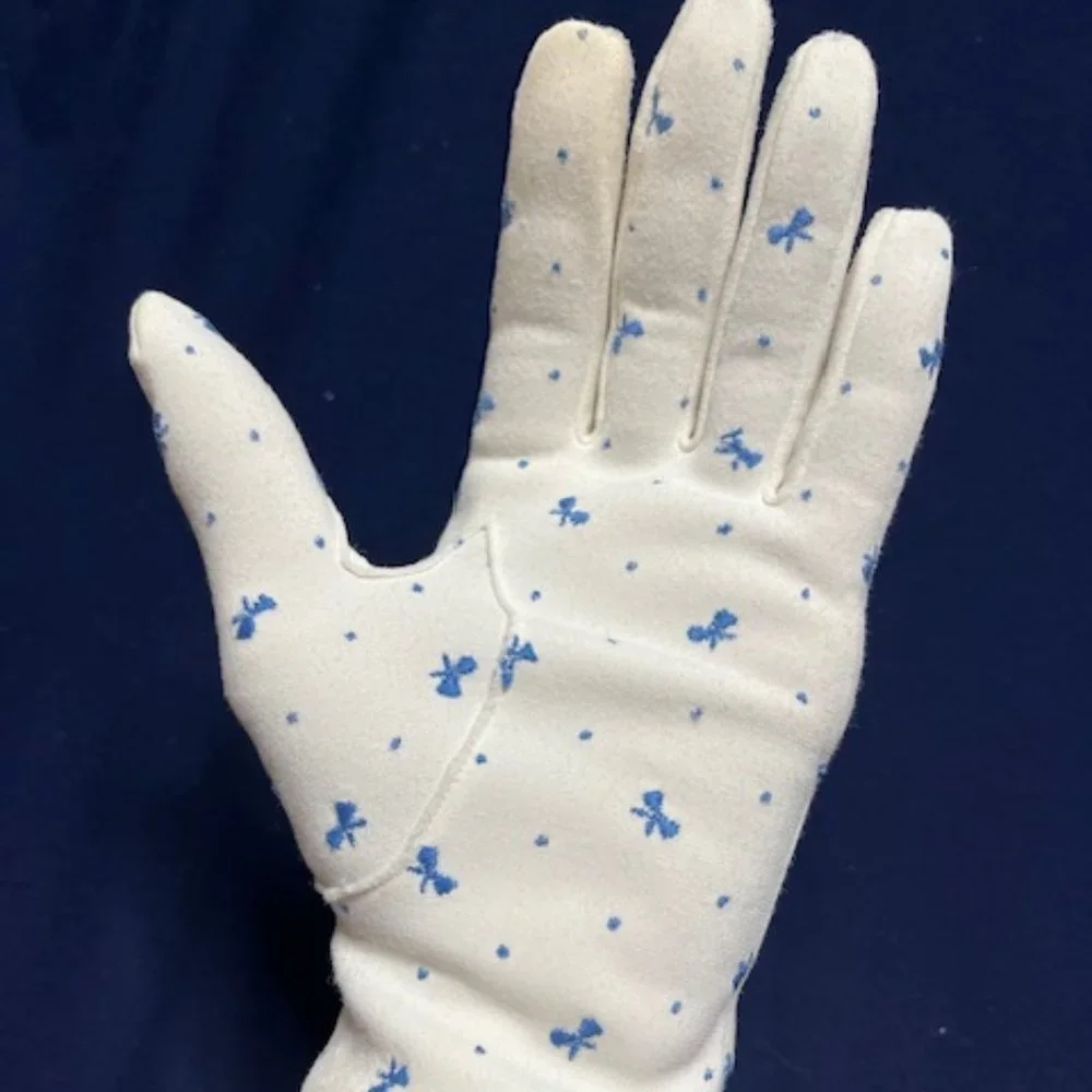 VTG Dressy White w/Blue Embroidered Ribbons Wristlet Gloves Stretchable OS